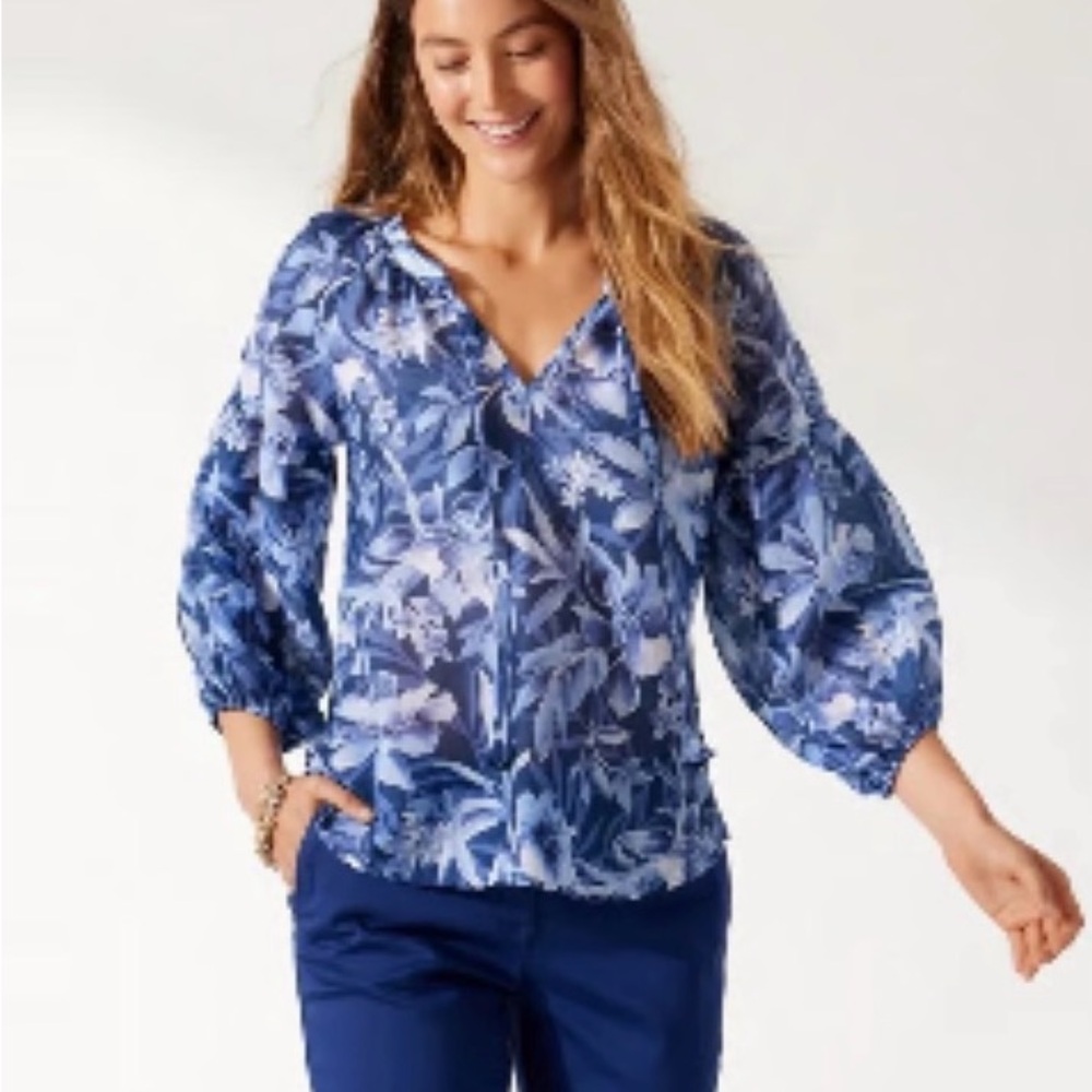 2 for $60🌺 Tommy Bahama Aqua Amara Floral Top XS